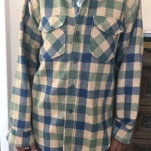 Woolrich Vintage Plaid Shirt/Jacket. Men’s Size M